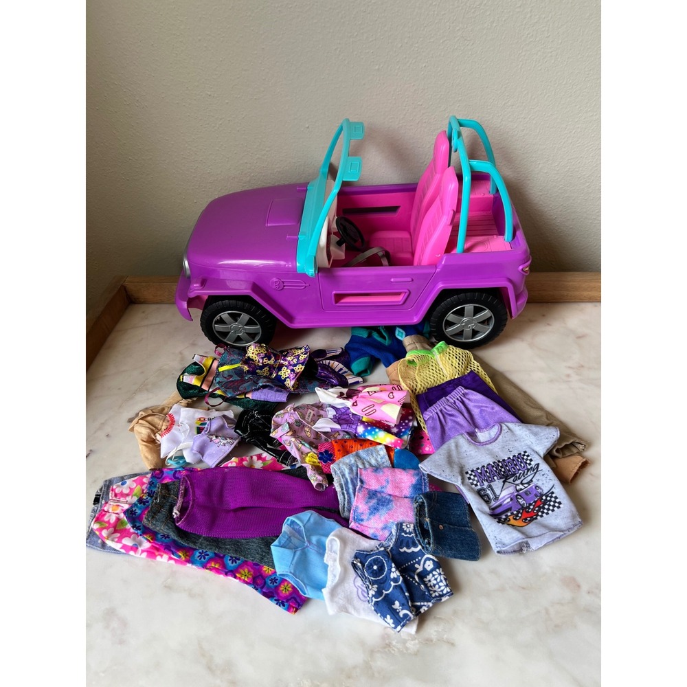 Barbie Jeep Car and 32 Fashion Doll Clothing items